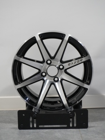 PDW TURONE 7x15/4x100 D67.1 ET30 4 диска черный, серебристый