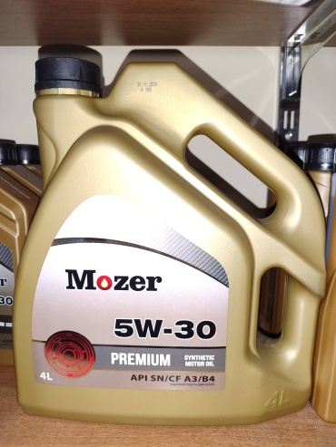 Синтетическое Mozer Mozer 5W-30 PREMIUM Synthetic motor oil 5W-30 4 л