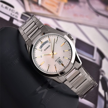 Кварцевые CASIO Original-1370D-7A2Watch нержавеющая сталь