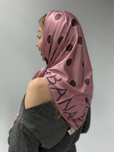 Платок Accessories атлас 90 x 90 см