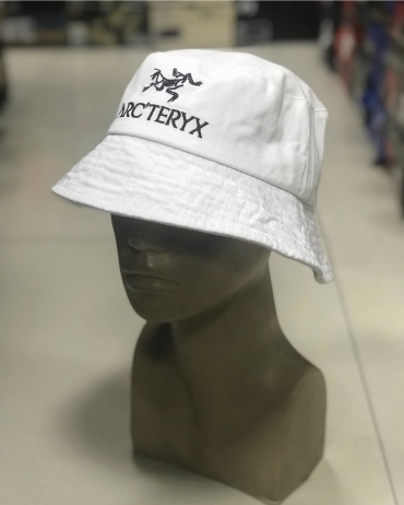 Панама ARCTERYX размер 57, 58, белый