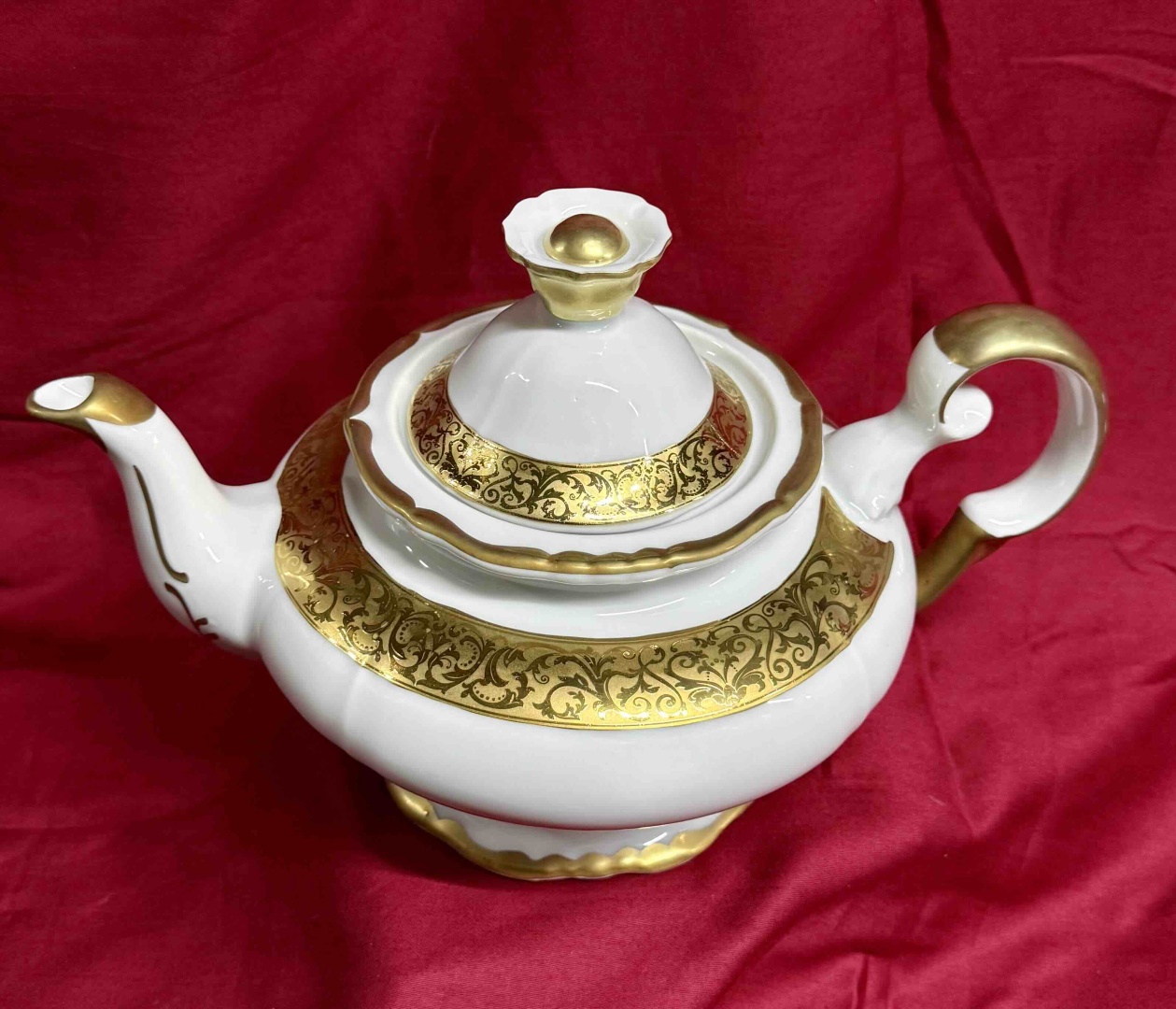 Чайник Thun 1796 Офелия 857 Золотая лента Tea pot 1.2 л, фарфор