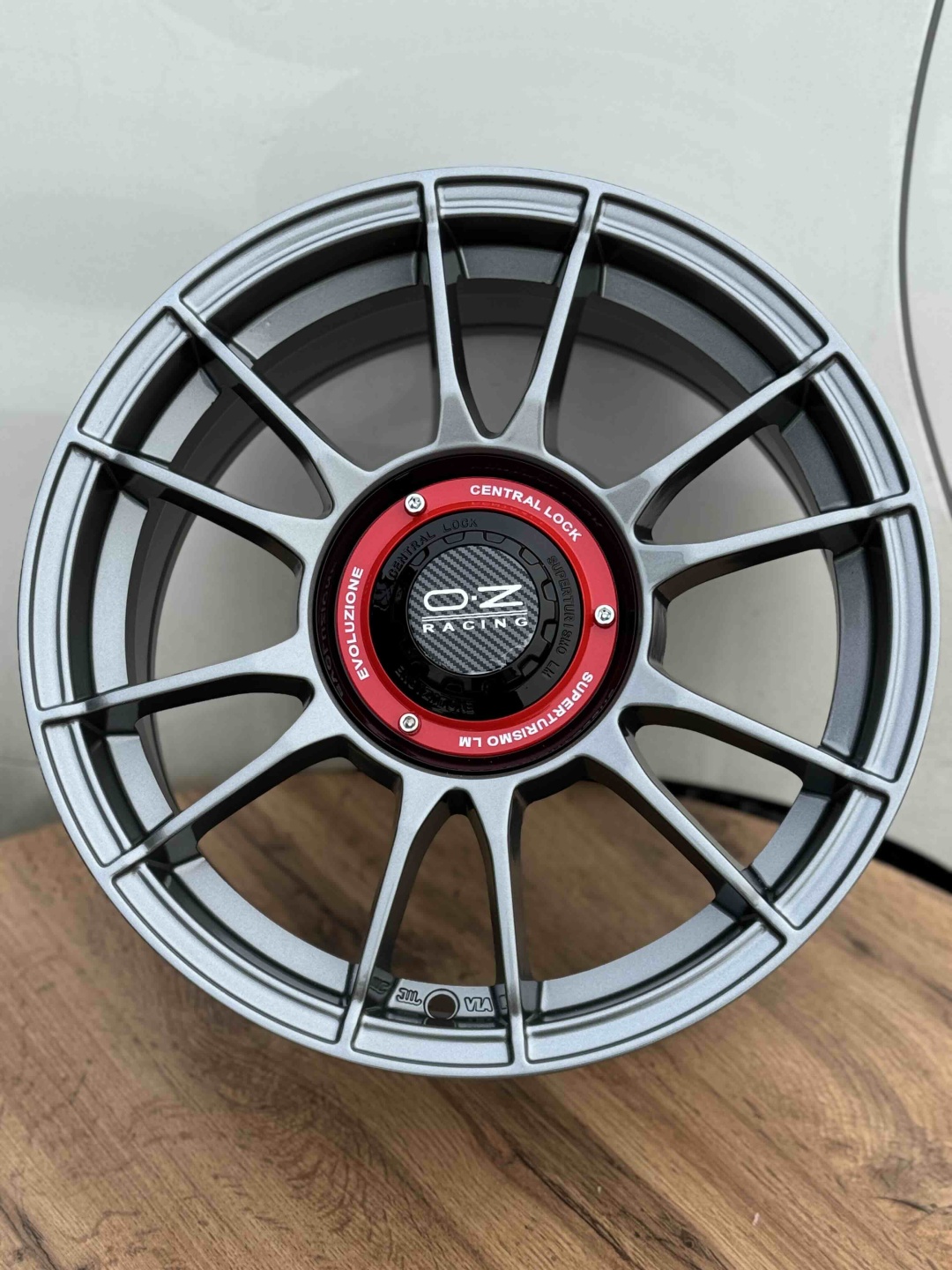 Top Grade 11024 7x15/4x100 D67.1 ET35 4 диска графит