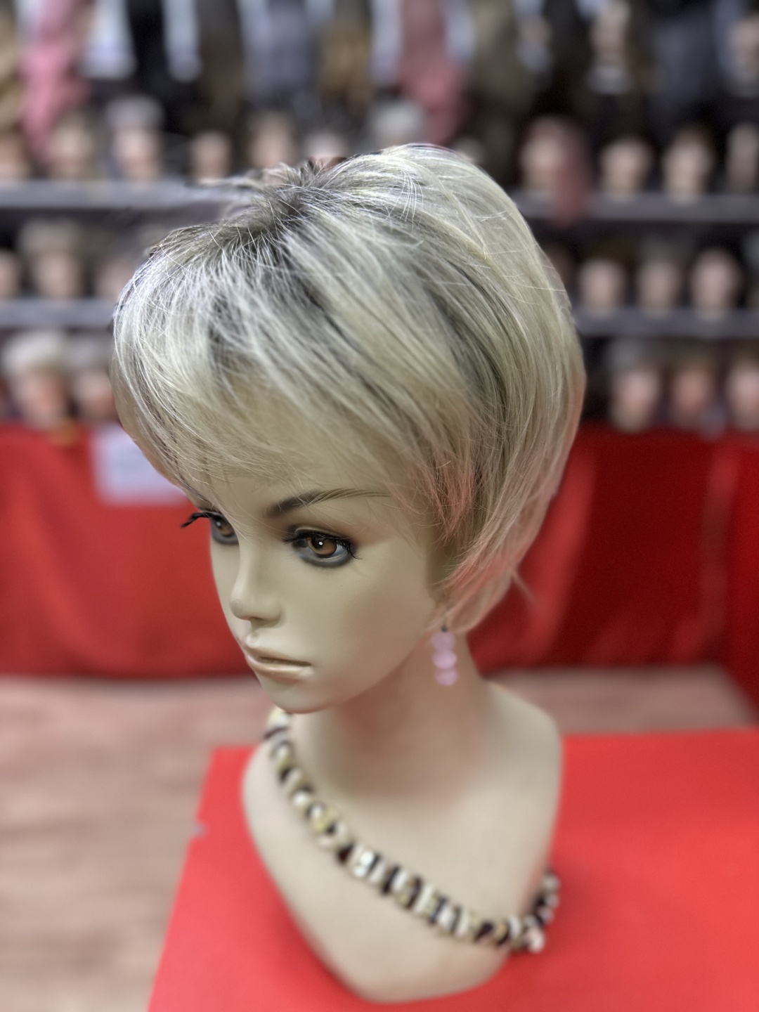 107beauty парик блонд омбре женский