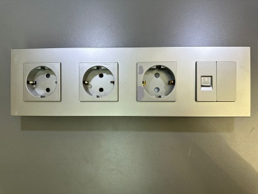 SMART HOME встраиваемая Smart home, телевизионный/компьютерный (RJ45) цвет серый