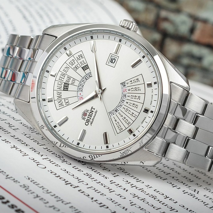 Механические ORIENT RA-BA0004S10B нержавеющая сталь