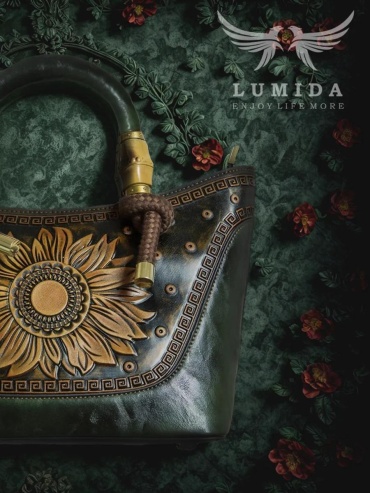 Комплект Lumida пластик красный