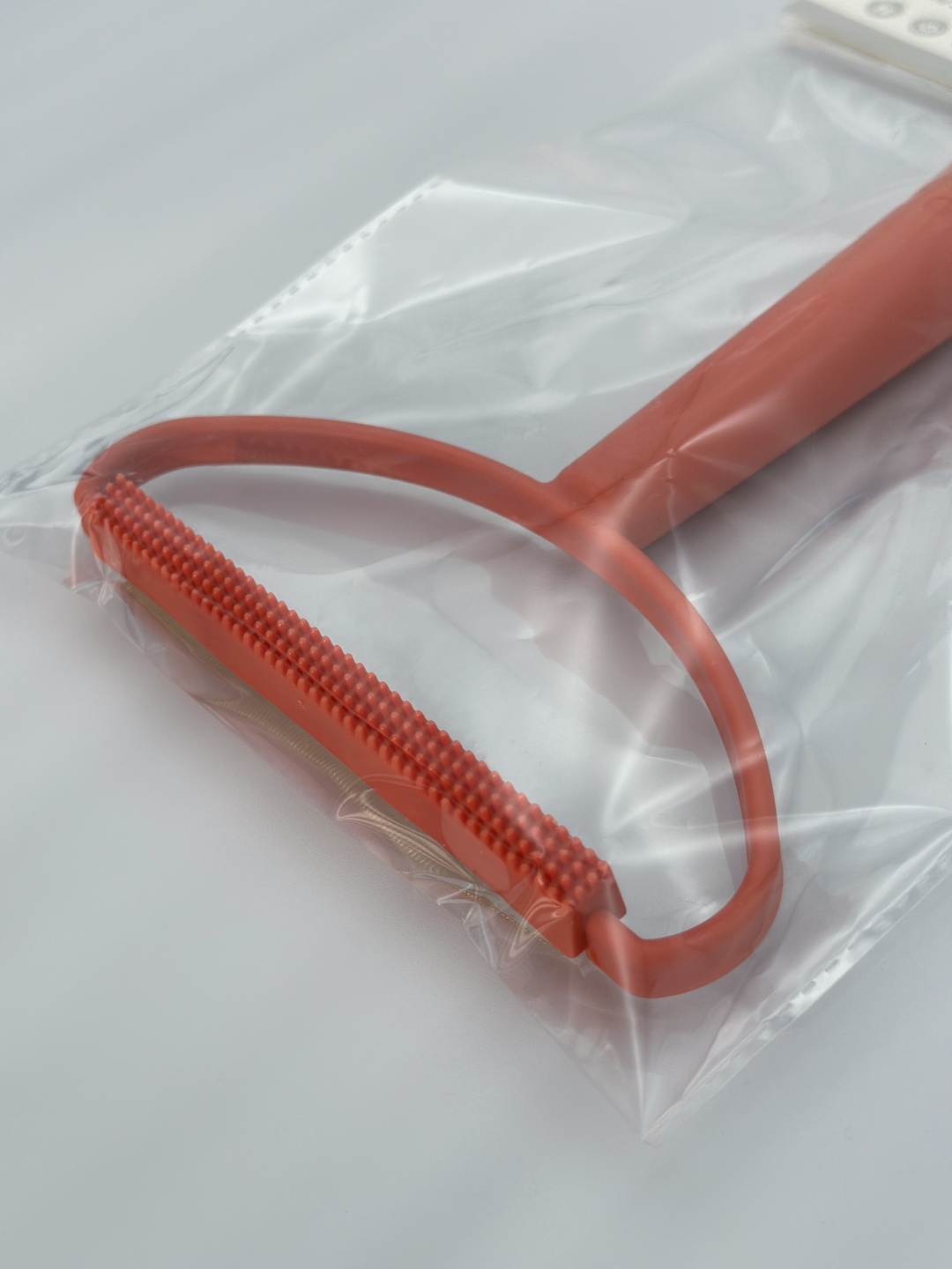 Щетка Lint Brush коричневый, оранжевый, белый