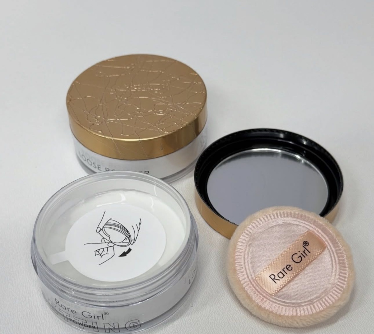Пудра LOOSE POWDER рассыпчатая 01 светло-бежевый светло-бежевый