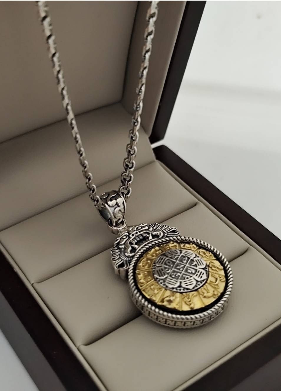 Колье BUYS BRAND Легенда о 12 животных длина 50.55 см вес 32.5 г серебро, без вставок