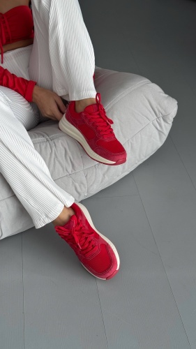 Кроссовки Истерика shoes Ультраялегкая серия Madella красный