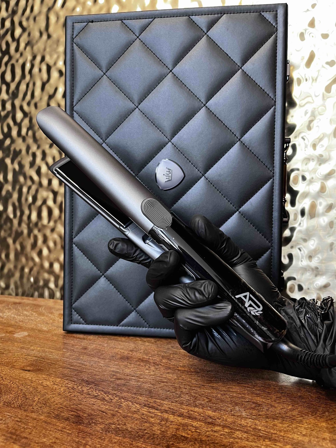 Ana Paula Luxury Black черный утюжок