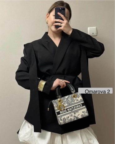 Пиджак прямой Woman brand черный