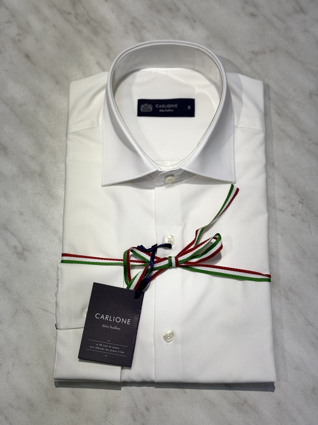 Рубашка приталенная Carlione светло-бежевый