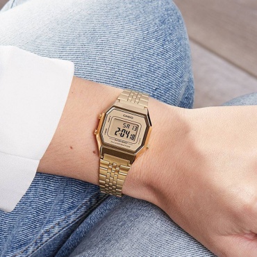 Кварцевые CASIO LA680WGA-9DF полимерный пластик