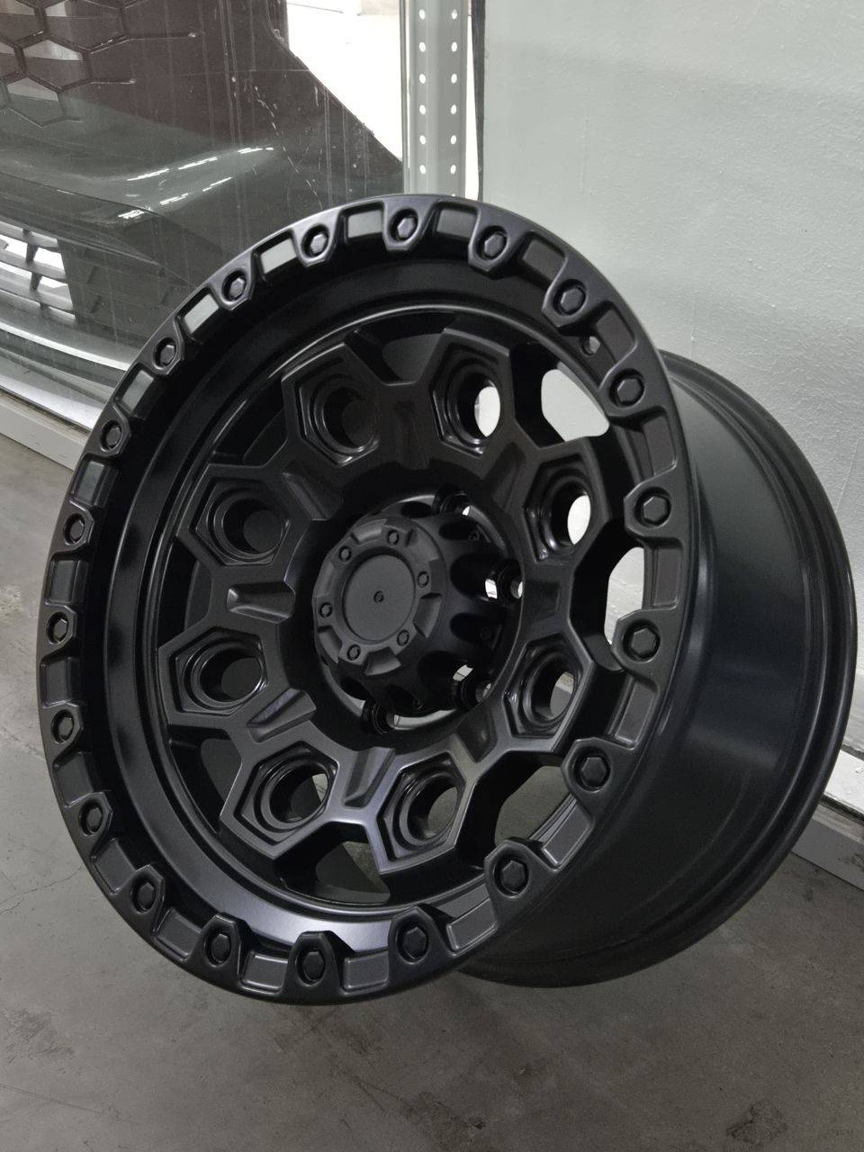 Top Grade SHF1011 9x17/6x139.7 D110.1 ET0 4 диска черный матовый