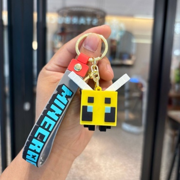 Брелок Minecraft Брелок Майнкрафт пчела 4-6 см пластик, винил, резина 1 шт