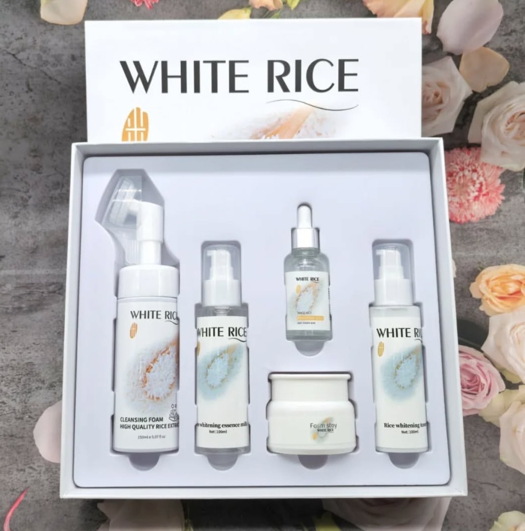 Collagen White Rice набор уходовой косметики унисекс