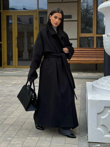Пальто черный