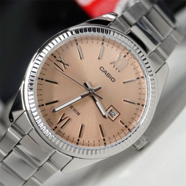 Кварцевые CASIO Watch-1302DD-4A нержавеющая сталь