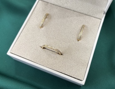 Venezia 46789 вес 3.98 г золото, цирконий