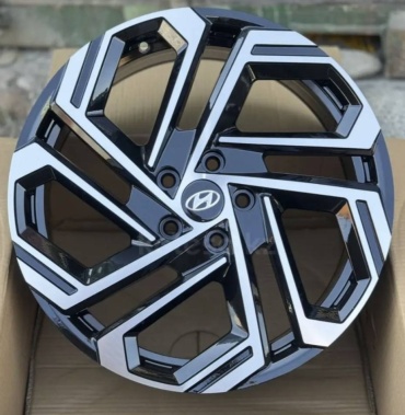 HYUNDAI / KIA 3166 7.5x20/5x114.3 D67.1 ET45 4 диска черный, серебристый