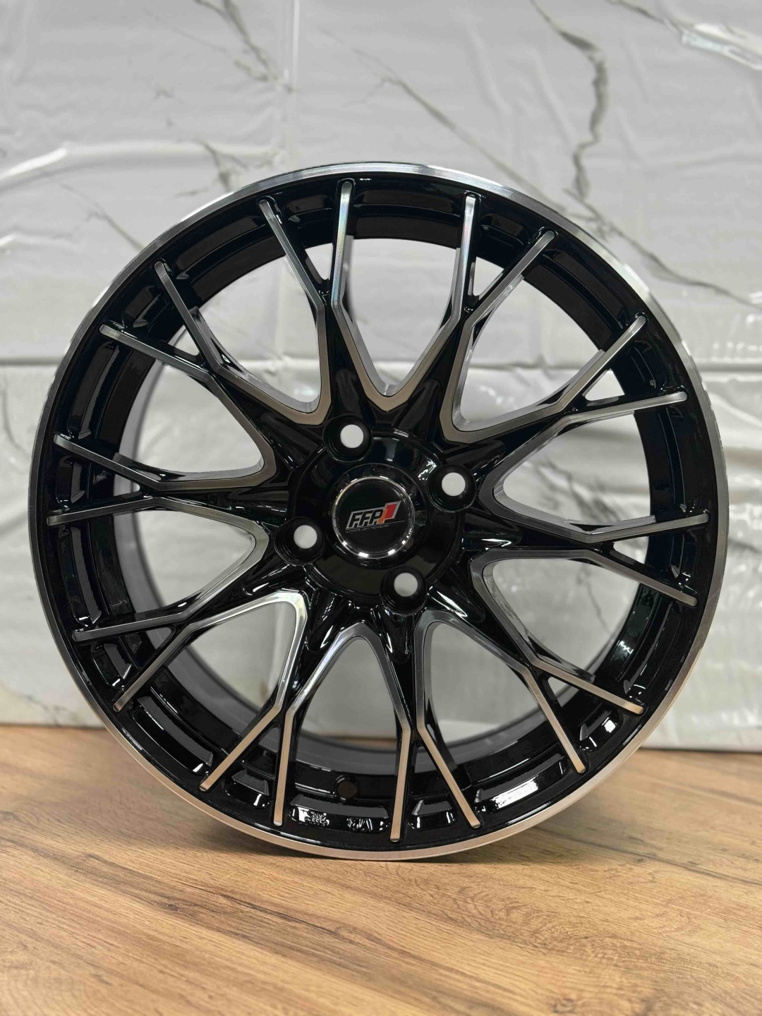Top Grade 50091 6.5x15/4x100 D67.1 ET35 4 диска черный