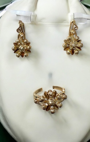 Aylin Collection Aylin72 вес 6.3 г золото, без вставок