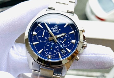 Кварцевые CASIO EFV-630D-2AVUDF нержавеющая сталь