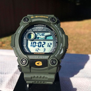 Кварцевые CASIO G-7900-3DR пластик