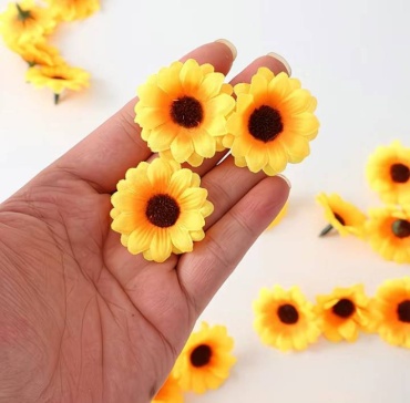 Цветок подсолнух 4 см, 30423665_410098305