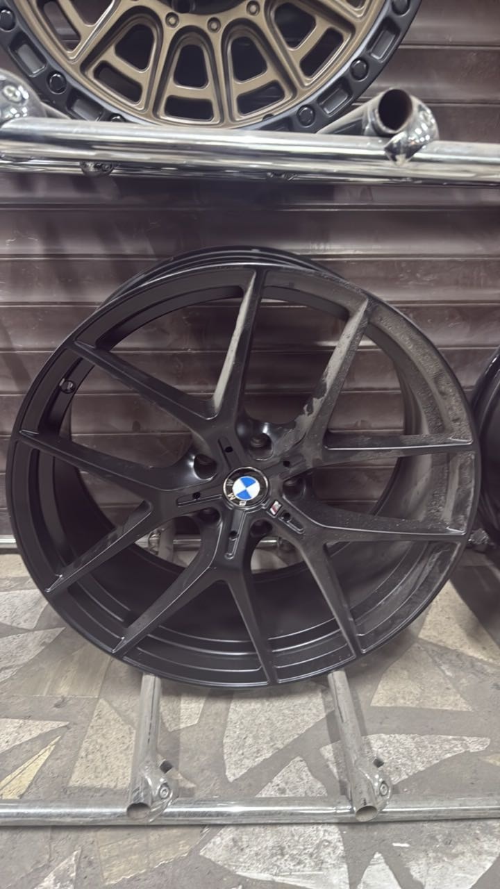 BMW 8.5/9.5x20/5x112 D66.45 ET30.35 4 диска черный матовый
