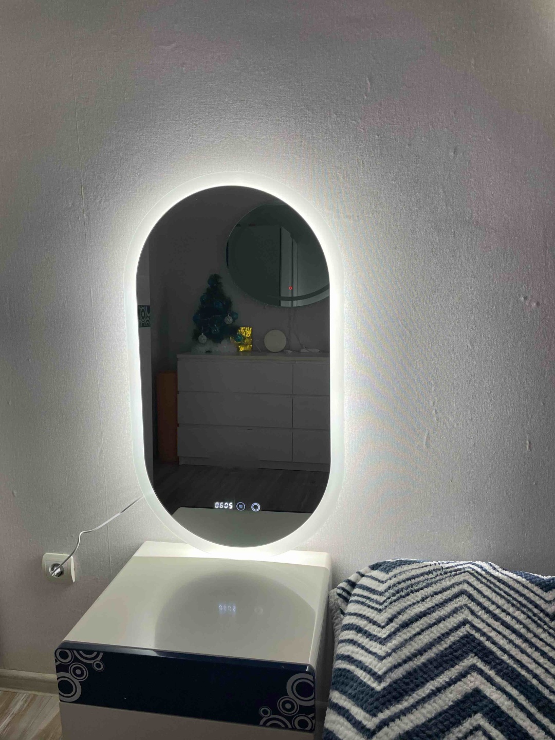 Умное зеркало настенное Forlux 50x90 см