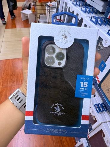 Чехол Santa Barbara для Apple iPhone 15 Pro черный