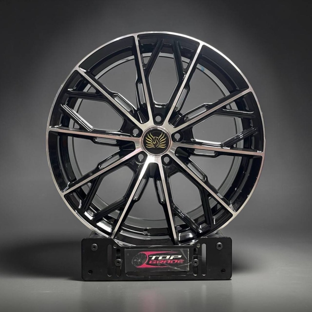Top Grade AXM 1090 8.5x19/5x114.3 D67.1 ET35 4 диска черный, серебристый