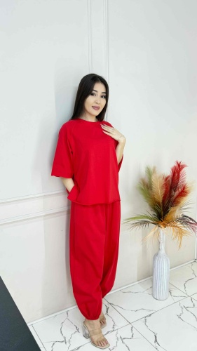 Костюм повседневный Swan fashion красный