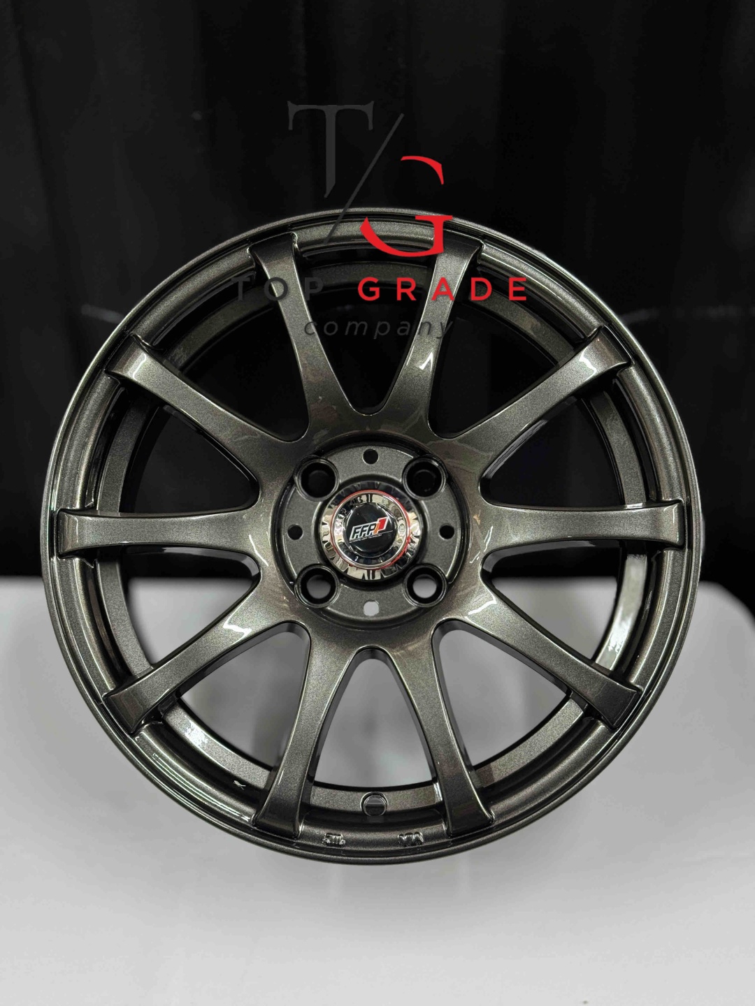 Top Grade Top grade0005 7.5x15/4x100 D67.1 ET35 4 диска графит
