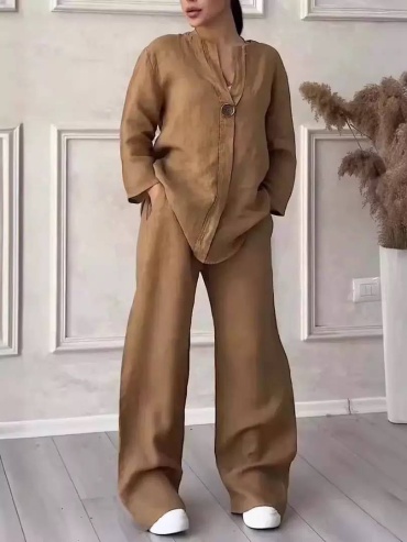 Костюм повседневный SHOPITO коричневый
