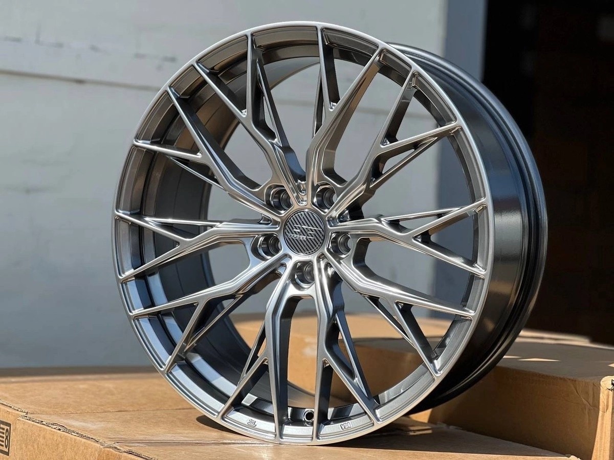 KOKO 305-forged-0387_12-HYPER BLACK 8.5x20/5x112 D66.6 ET35 4 диска черный