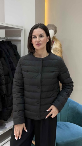 Демисезонная куртка Europa Furs черный