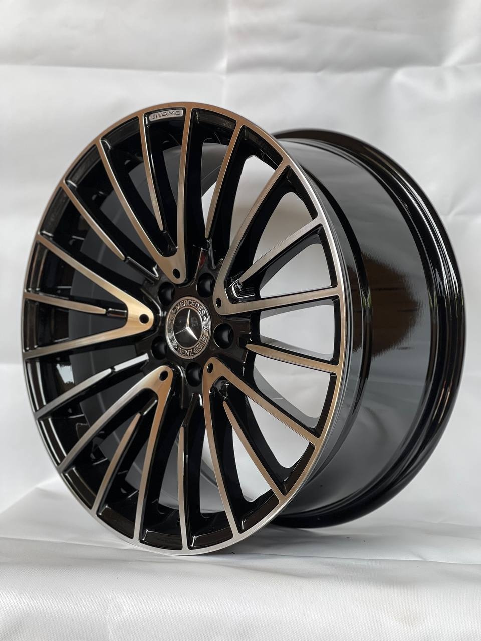 Top Grade mercedes TJ02027 кованный 8.5/9.5x20/5x112 D66.5 ET36.43 4 диска черный, серебристый