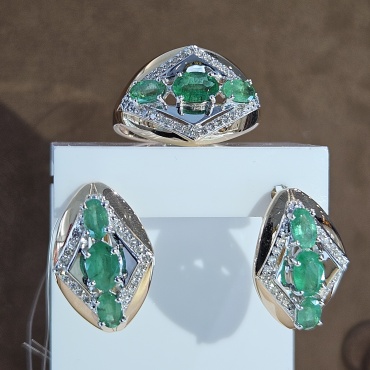 Gaukhar Jewelry БР320304 вес 7.49 г золото, бриллиант, изумруд