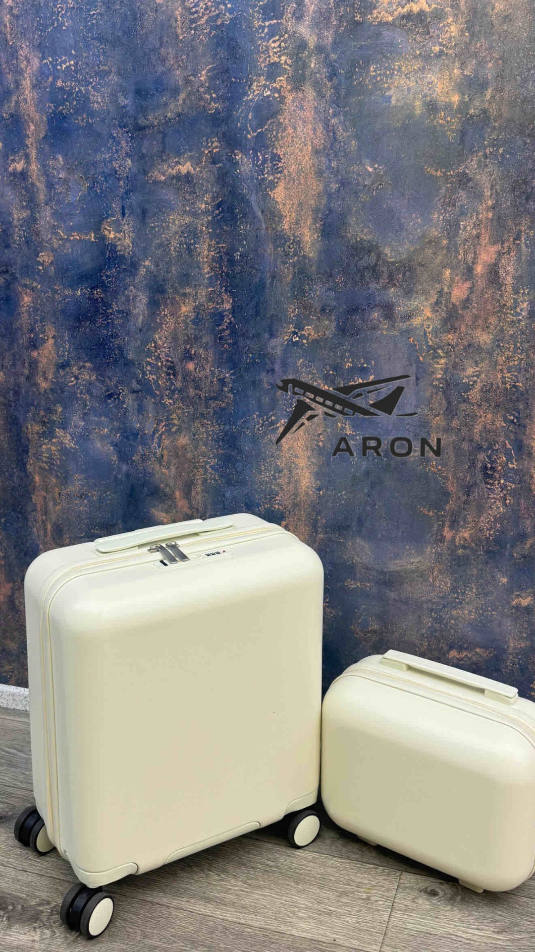 Чемодан ARON-006 ABS-пластик 40 л белый