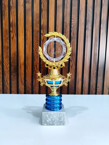 Golden Cup трофей "Месяц Вращающийся синий"