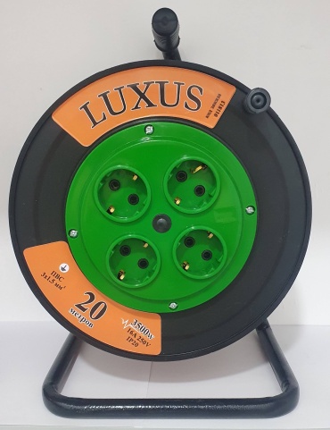 Удлинитель на катушке Luxus 20_4.31,5.777.888 20 м