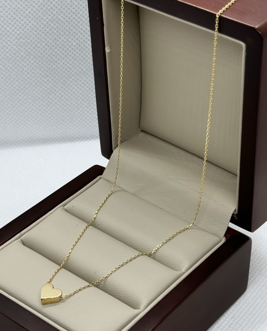 Ika AB9390100830 длина 50 см, вес 1.31 г золото, плетение отсутствует