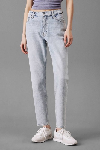Джинсы джинсы-мом Calvin Klein Jeans голубой