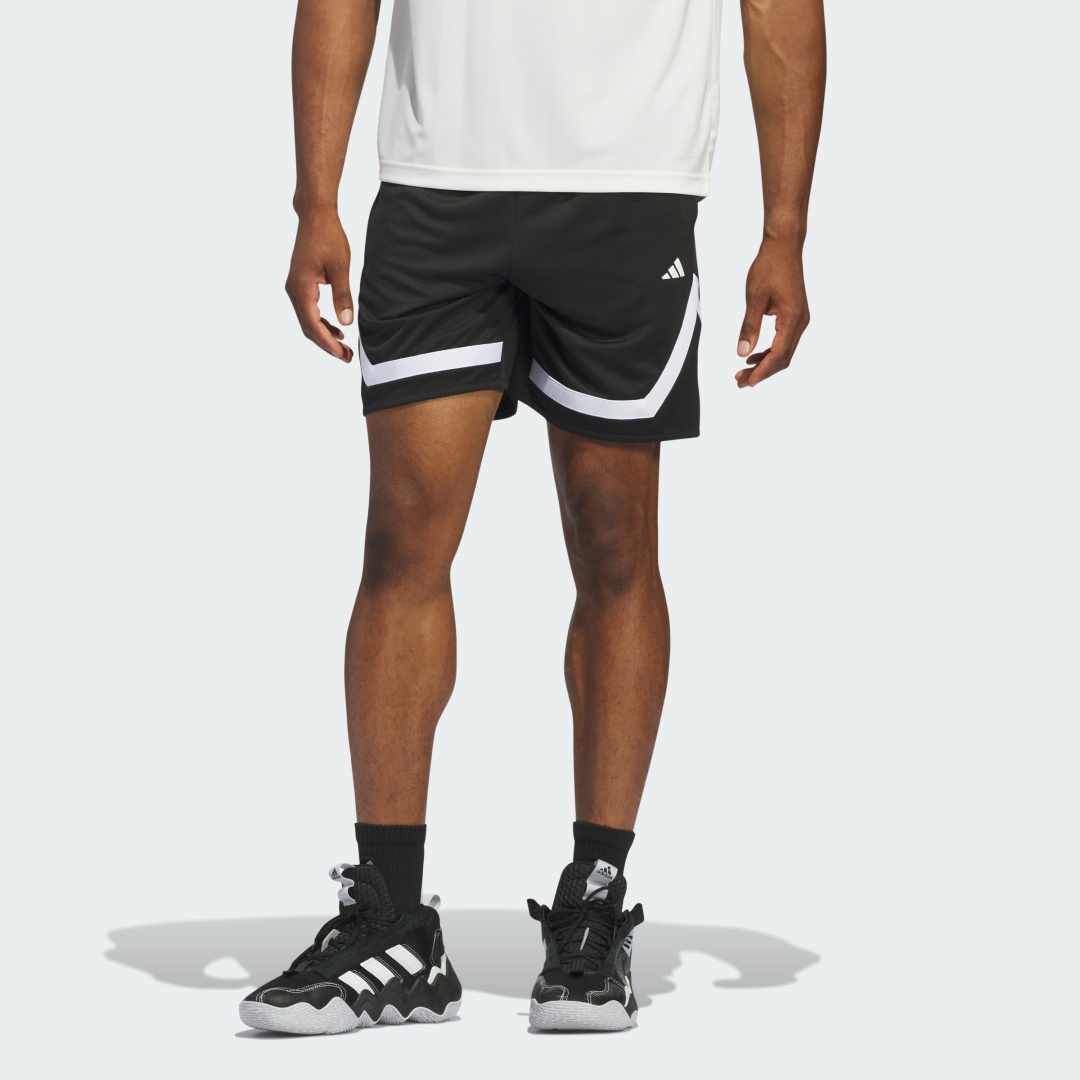 Спортивные шорты adidas черный
