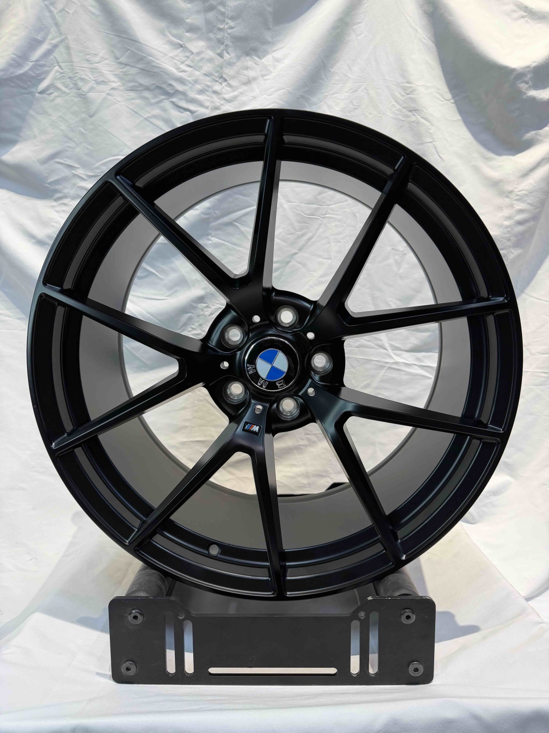 555 A369R 8.5/9.5x20/5x112 D66.6 ET26.37 4 диска черный