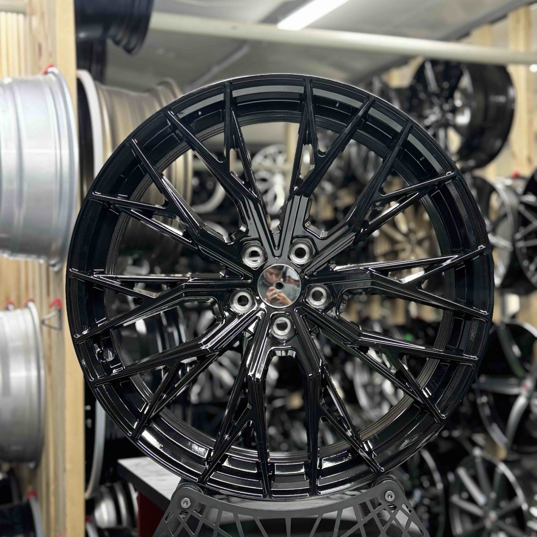 RNO XF015 8.5x20/5x108 D73.1 ET35 4 диска черный